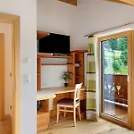 Haus Brugger Уттендорф
